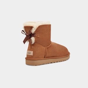 UGG Women's Mini Bailey Bow II Boots